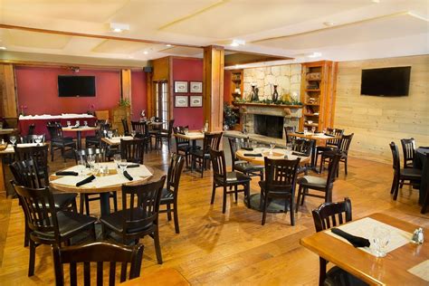 restaurants near heritage hotel